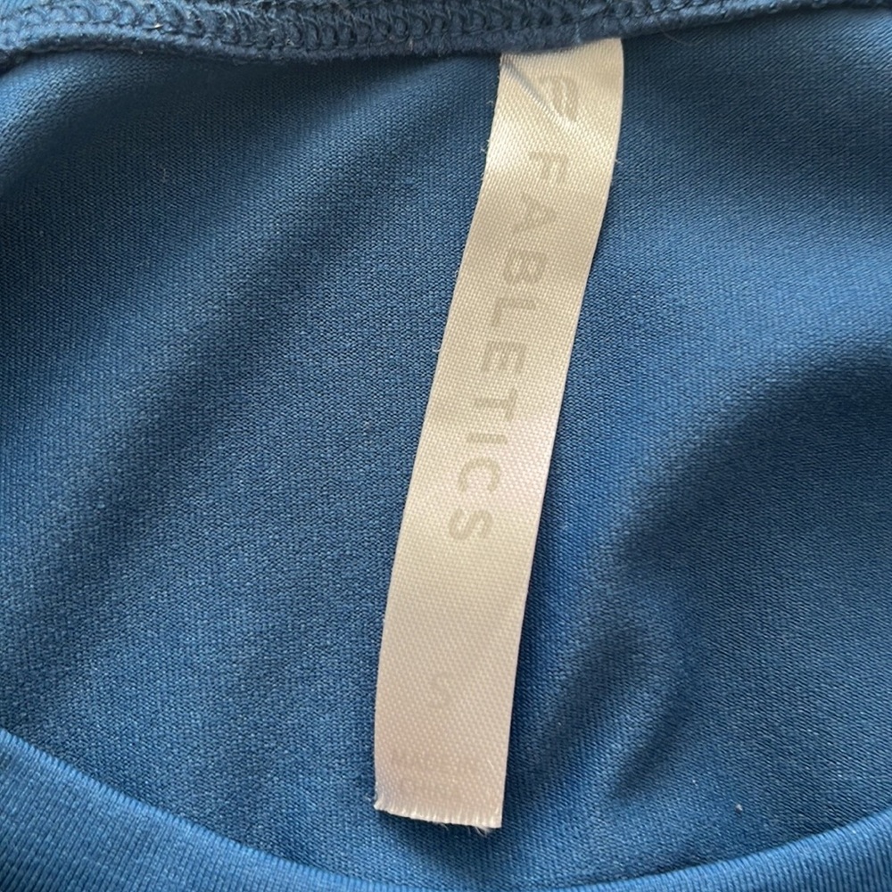 Fabletics Cashel Adjustable Long-Hable - image 2
